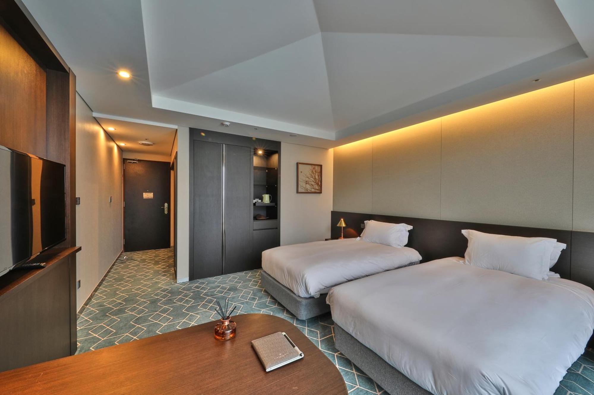 Camphortree Hotel And Resort Чечжу Екстер'єр фото