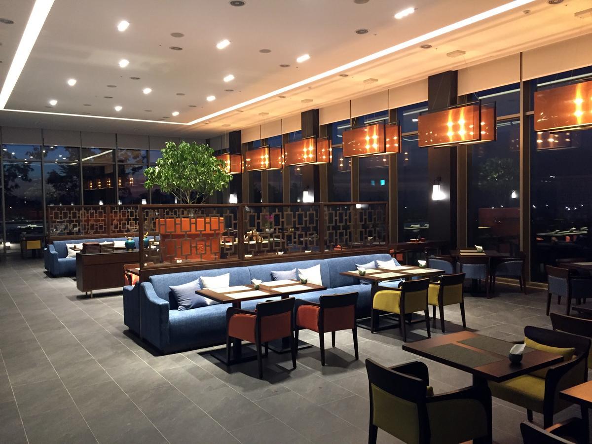 Camphortree Hotel And Resort Чечжу Екстер'єр фото