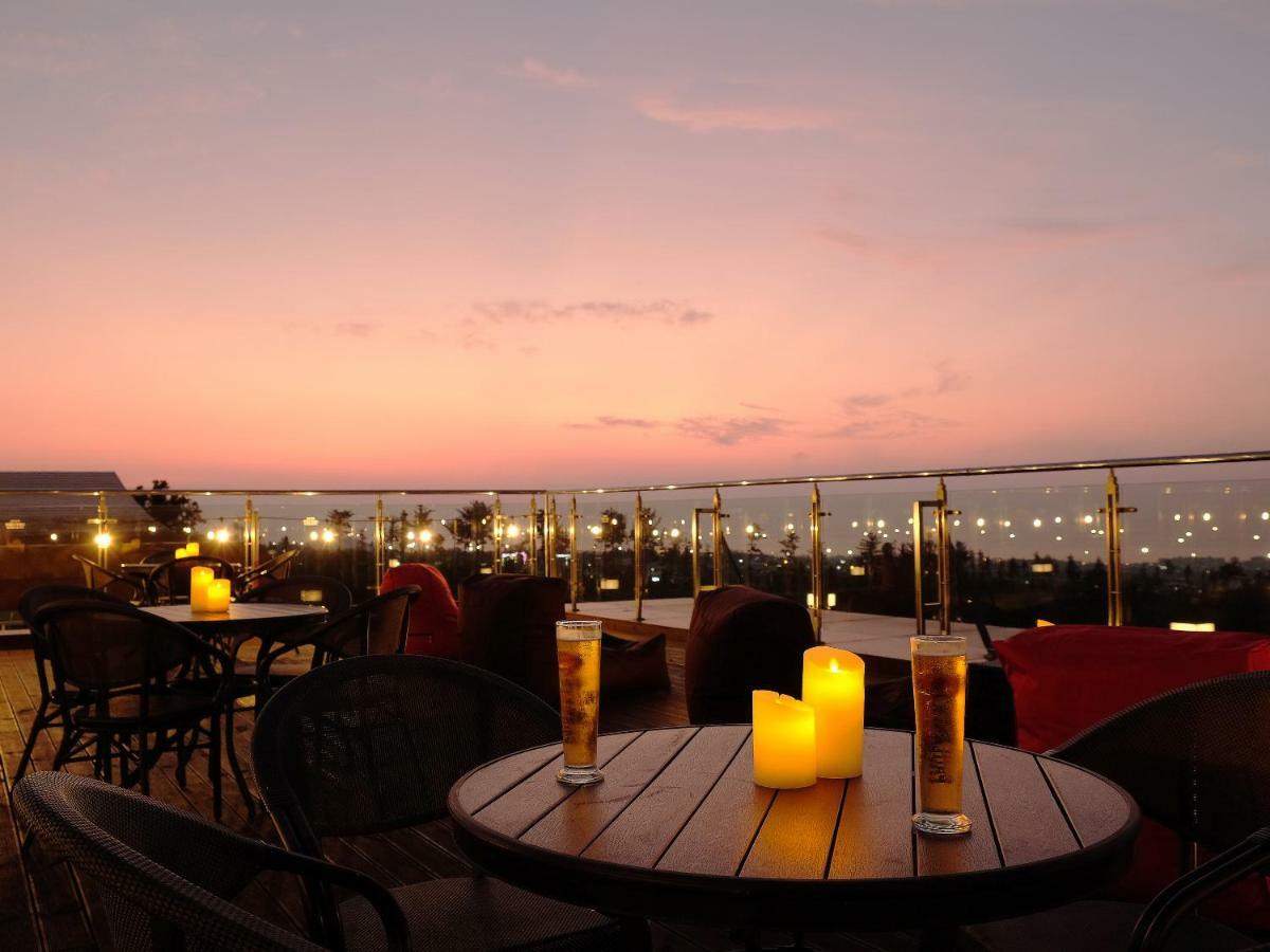 Camphortree Hotel And Resort Чечжу Екстер'єр фото